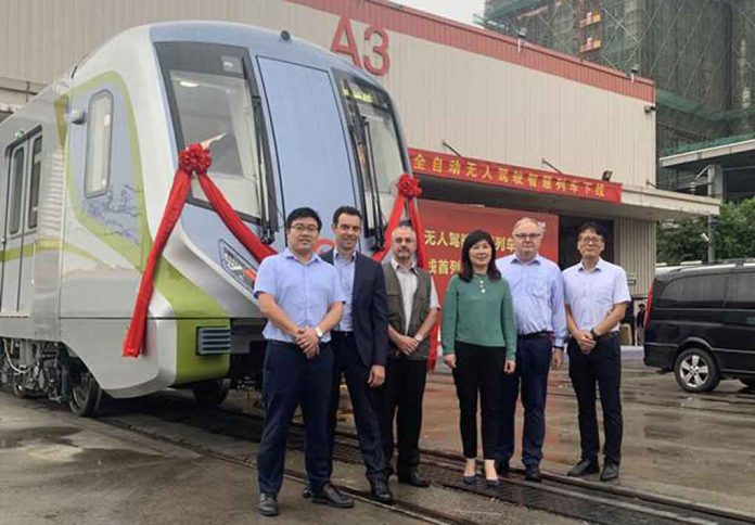 NUG, BNP and Bombardier Transportation at the roll-out ceremony
