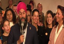 Jagmeet Singh and NDP Candidates Charge up Thunder Bay Rally
