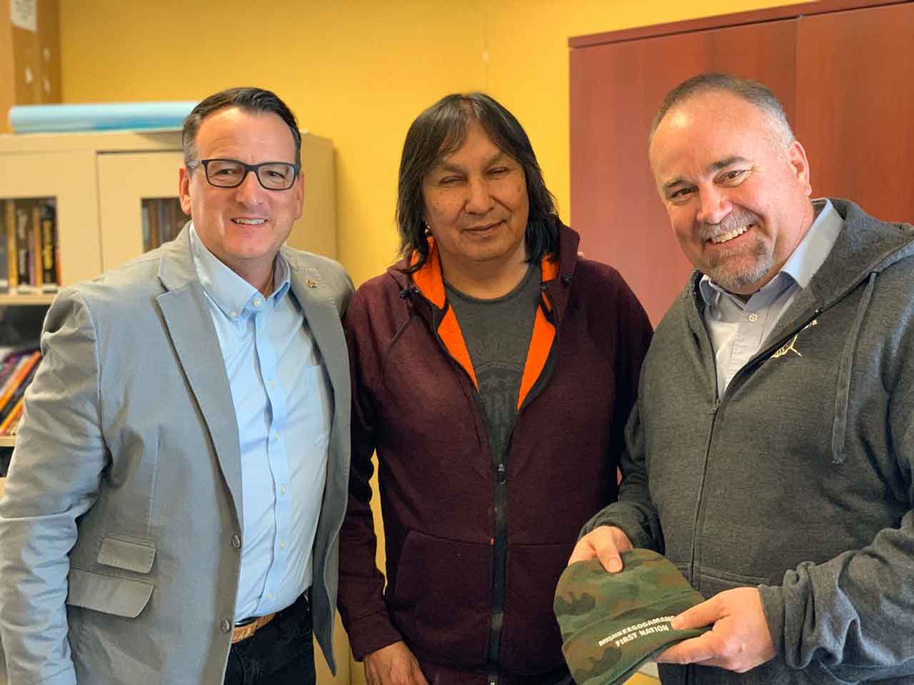 Minister Rickford with Misshkeegogaming Chief Masakeyash and Minister Smith