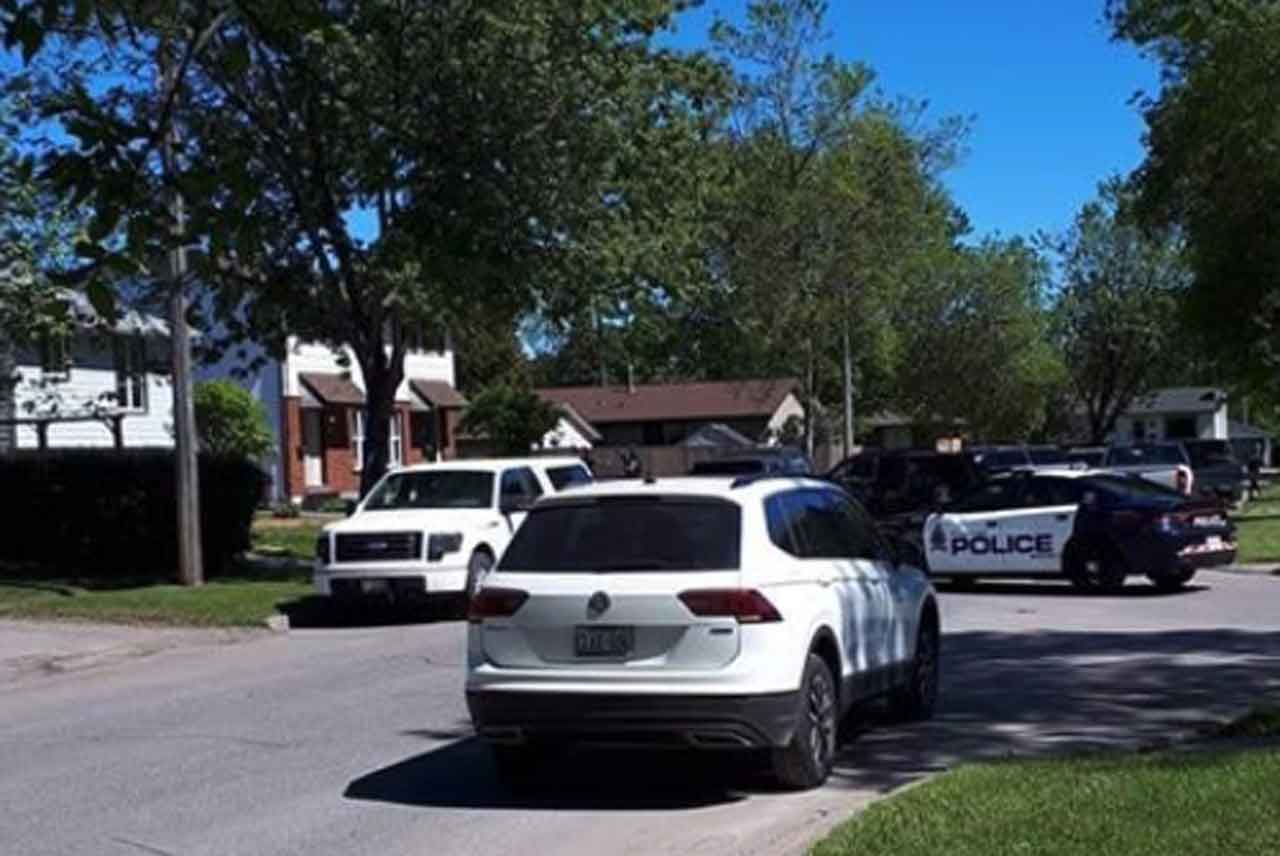 Image: Facebook of Sequoia Drive Police operation