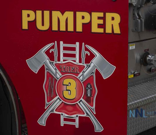 Late Morning May Street Home Fire Doused by TBFR Thunder Bay Fire Rescue Pumper #3