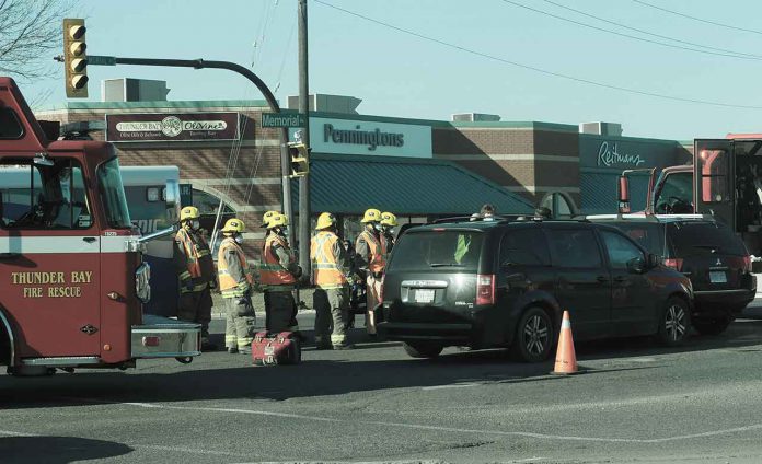 Thunder Bay Fire Rescue, Superior EMS, and Thunder Bay Police on scene. Memorial Avenue and 11th Avenue