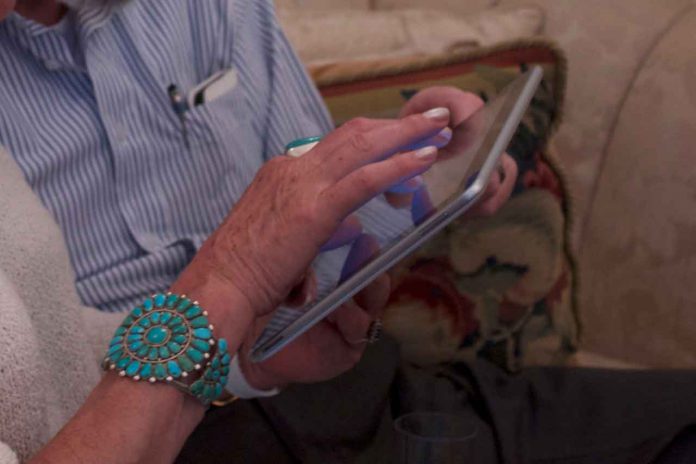 5 Tech-Based Solutions to Declining Mental Health in Elderly Populations