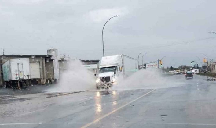 Fort William Road in Thunder Bay Earlier today