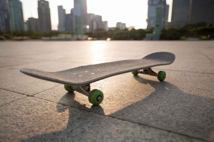 What You Should Know About Skateboarding on A Longboard