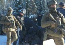 Charges Dropped Against Wet’suwet’en Land Defenders RCMP on scene in Wet'suwet'en