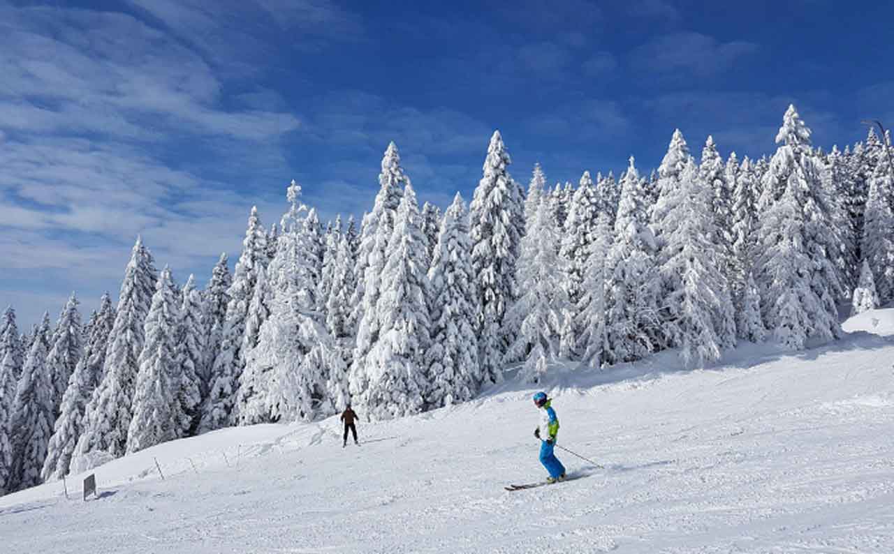 skiing in Turkey 