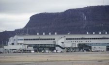 Thunder-Bay-Airport-and-Mount-McKay-DSC00529