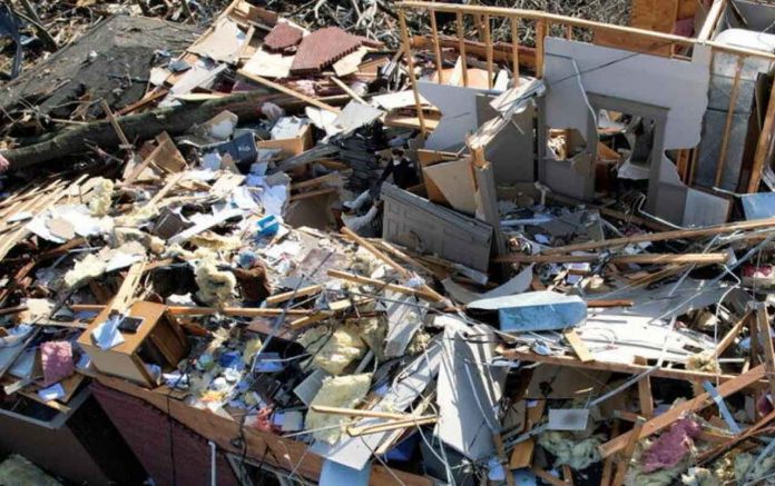 Reuters Image - Tornado Reuters Image - Tornado