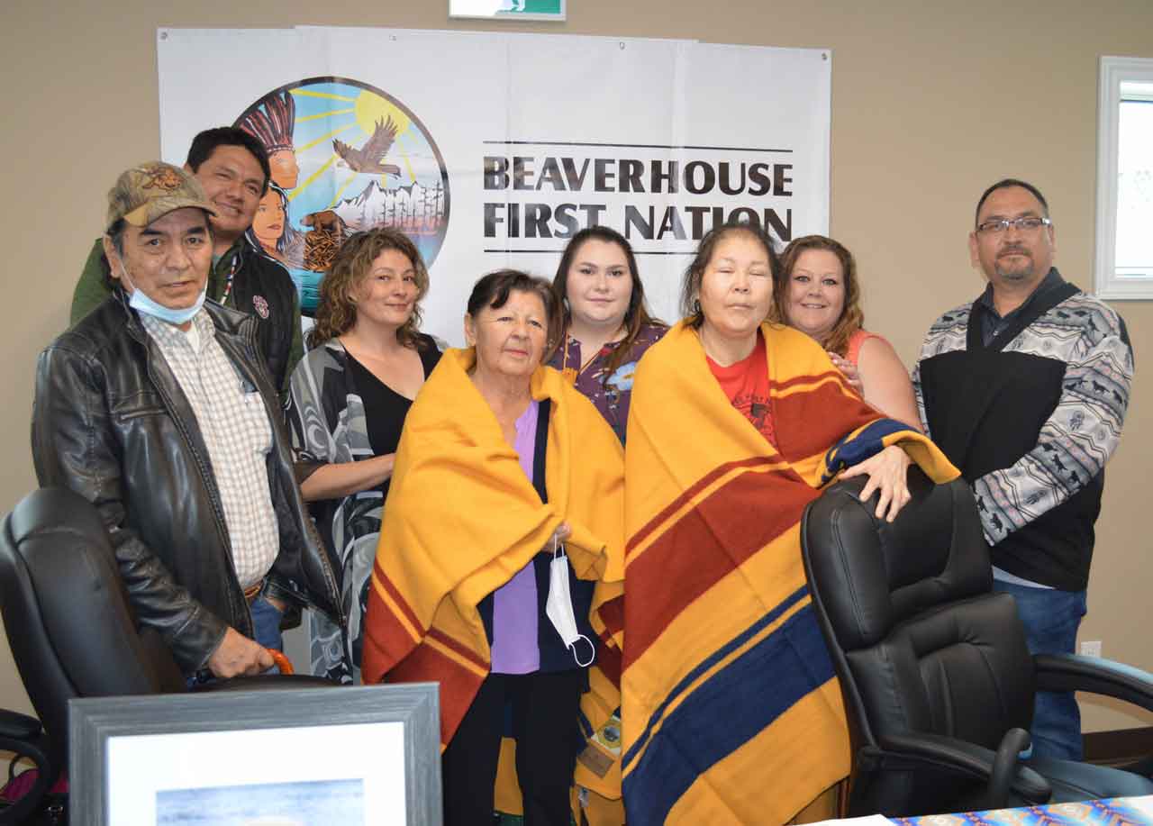photo by Xavier Kataquapit Past and present leaders came together to celebrate the official recognition of Beaverhouse First Nation on May 21, 2022. Pictured from L-R are: Elder Tom Wabie, Grand Chief Derek Fox, Nishnawbe-Aski Nation (NAN); Councillor Diane Meaniss, Past Chief Gloria McKenzie, Councillor Brianna Moore, Past Chief Sally Susan Mathias Martel (Marcia Brown-Martel), Councillor Kayla Batisse and Chief Wayne Wabie.