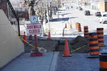 Algoma Street Sidewalk Closed