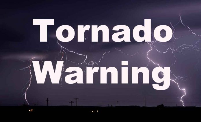 Tornado WARNING
