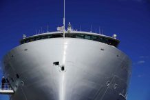 Viking-at-Pier-6-from-Front-DSC02549