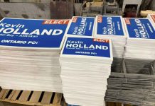 Election 2022 – What Happened in Thunder Bay Atikokan? PC Candidate Kevin Holland Signs