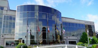 Peter Diedrich Files Papers to Run for Mayor of Thunder Bay 500 Donald Street East - Thunder Bay City Hall