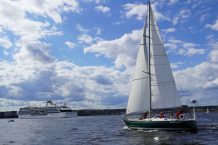 Viking-Octantis-and-The-Frodo-Sail-Superior-from-Rocket-DSC02331