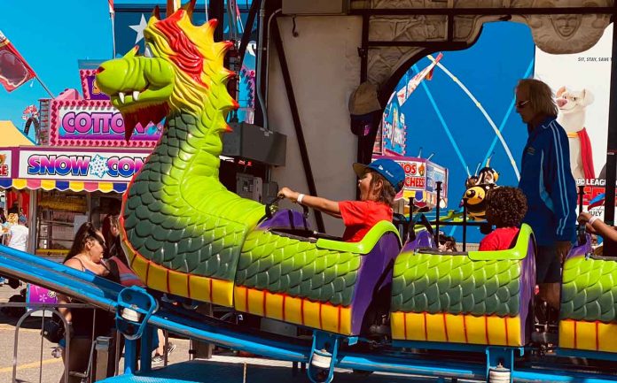Dragon Ride at CLE 2022 - Ride Operator was great with the kids