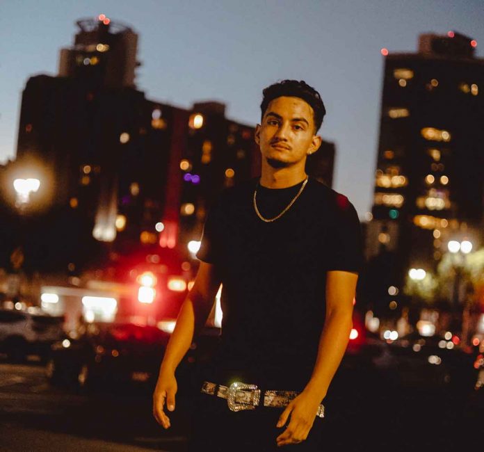 TRILL BANS IS THE PRODUCER BEHIND LIL DURK, BABYFACE RAY, HOTBOII & MORE!