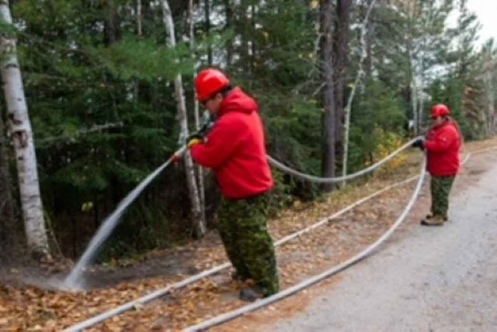 Ontario Canadian Rangers receive wildfire firefighting training
