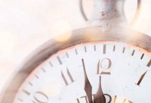 The Ultimate Last-Minute Holiday Survival Guide: Top Ten Gifts to Prove You Didn’t Forget Your Wife! Last minute shopping