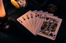 Casino-Bonuses-With-Free-Spins–5-Best-Offers