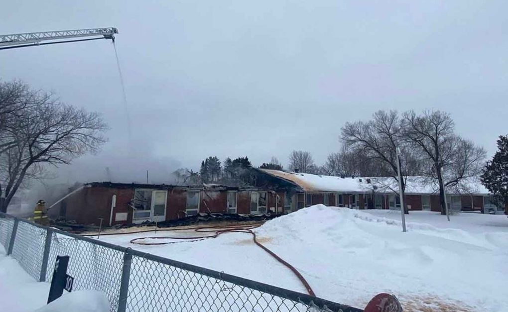EARLY MORNING FIRE AT A SIOUX LOOKOUT SENIORS COMPLEX