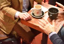 Two Minutes: Discover Whether Coffee or Tea is the Ideal Beverage for You Find Your Perfect Brew: Discover Whether Coffee or Tea is the Ideal Beverage for You