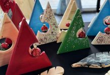 Thunder Bay’s Jam-Packed Day: From Market Mornings to Theater Nights, Entertainment for All! Christmas Trees