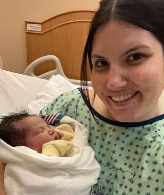 Say hello to Thunder Bay's first baby of 2024