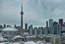 Canadian Weather Outlook: January 9–11, 2025 Toronto's Family Day weekend forecast brings cold, flurries, and variable winds. Stay prepared with our comprehensive weather outlook