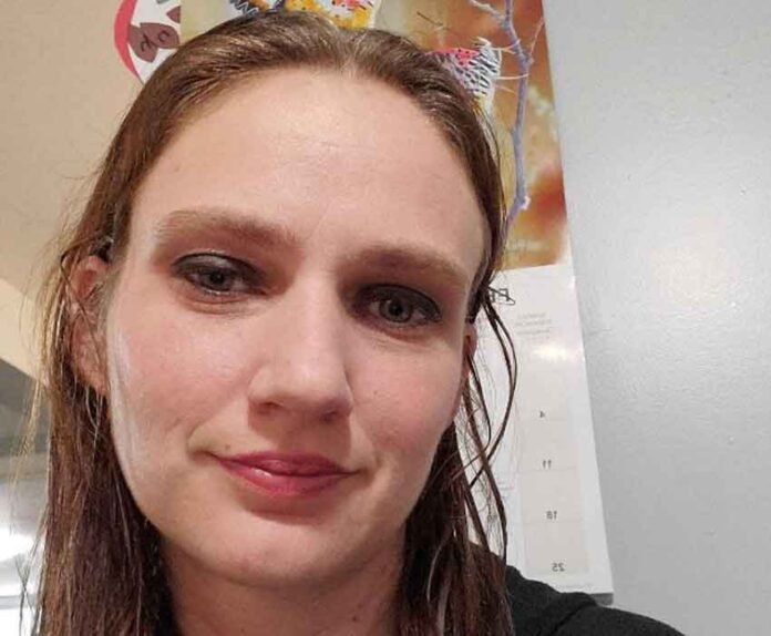 UPDATE #1- RAINY RIVER DISTRICT OPP SEEK PUBLIC ASSISTANCE TO LOCATE MISSING FEMALE - Criminal Investigation Branch Investigating