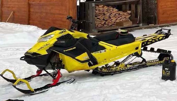 Thunder Bay OPP seeks public aid in locating a stolen yellow Skidoo Summit X 850e Turbo. Tips can be anonymous