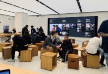 UK Drops Demand for Apple Encryption Backdoor After Privacy Row Apple Store in Toronto's Eatons Centre