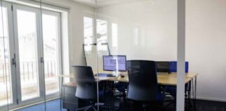 Office Relocation Checklist: Everything Your Business Needs to Handle Before Moving Day tempered glass