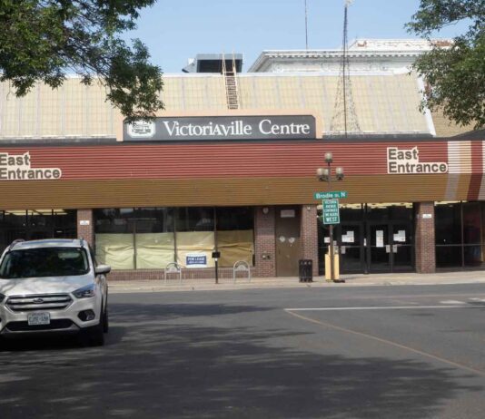 City of Thunder Bay promised Victoriaville project completion by October 2026 victoriaville
