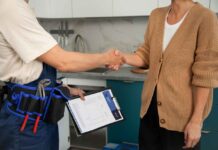 5 Features Plumbing Pros Need in Service Management Tools Service management tools that include job tracking allow plumbers to see the status of every project at a glance