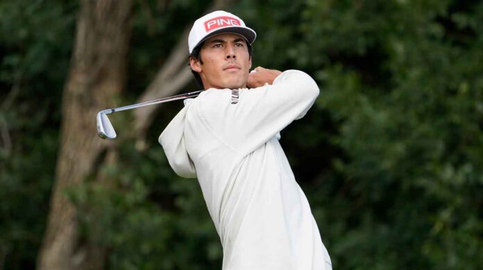 Riley_Lewis_R1_Manitoba_Open Riley Lewis holds the 18-hole lead of the Manitoba Open after carding an 8-under 63 at Breezy Bend Country Club