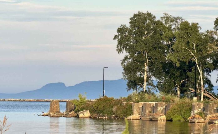 Sleeping Giant from Pool Six - Cruise Ship pathway