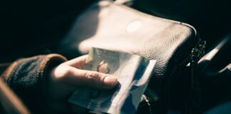 How to Fund Your Casino Account Without Sharing Bank Details Photo by Erik Mclean: https://www.pexels.com/photo/a-person-holding-money-14046229/