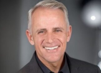 The Military Playbook Every Business Should Borrow: Rowdy Oxford on Leadership, Strategy, and Resilience