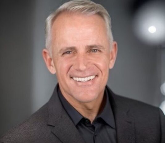 The Military Playbook Every Business Should Borrow: Rowdy Oxford on Leadership, Strategy, and Resilience