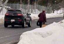 Thunder Bay Snow Clearing Under Fire: Residents Cite Unsafe Sidewalks and Snowbanks as City Defends Priorities Watch for pedestrians on roadways
