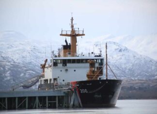 Spring Signals in Thunder Bay — and a Big One in the Harbour: Icebreaking Set to Begin Around March 14 The Canadian Coast Guard advises that the USCGC Spar will conduct icebreaking operations near Thunder Bay, Ontario, on or around March 14. The purpose of this operation is to break ice so commercial vessels can navigate safely in and out of the area