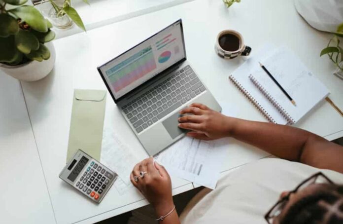 Email Etiquette in International Business