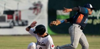 Thunder Bay Border Cats Thrill Fans with Huge Home Opener Win Border Cats Dylan Snead Stealing Second Base in Cat's Home Opener