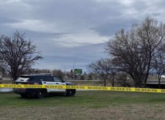Thunder Bay police continue investigation after human remains found near Thunder Centre TBPS at Floodway River off Fort William Road
