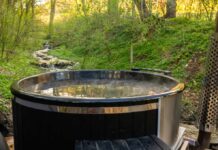 Woodworking in the Service of Stillness. What It Takes to Build a Japanese Bathing Space Japanese Woodworking tech