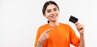 How to Use a Credit Card EMI Calculator for Converting Big Purchases into EMIs