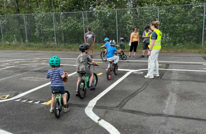 A traffic garden is a miniature, child-sized version of real roads and intersections, designed to teach children and families about road safety A traffic garden is a miniature, child-sized version of real roads and intersections, designed to teach children and families about road safety