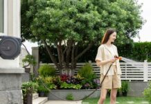 Wall-Mounted vs. Ground-Mounted Hose Reels: Which One Is Right for Your Yard? reel mount garden hose